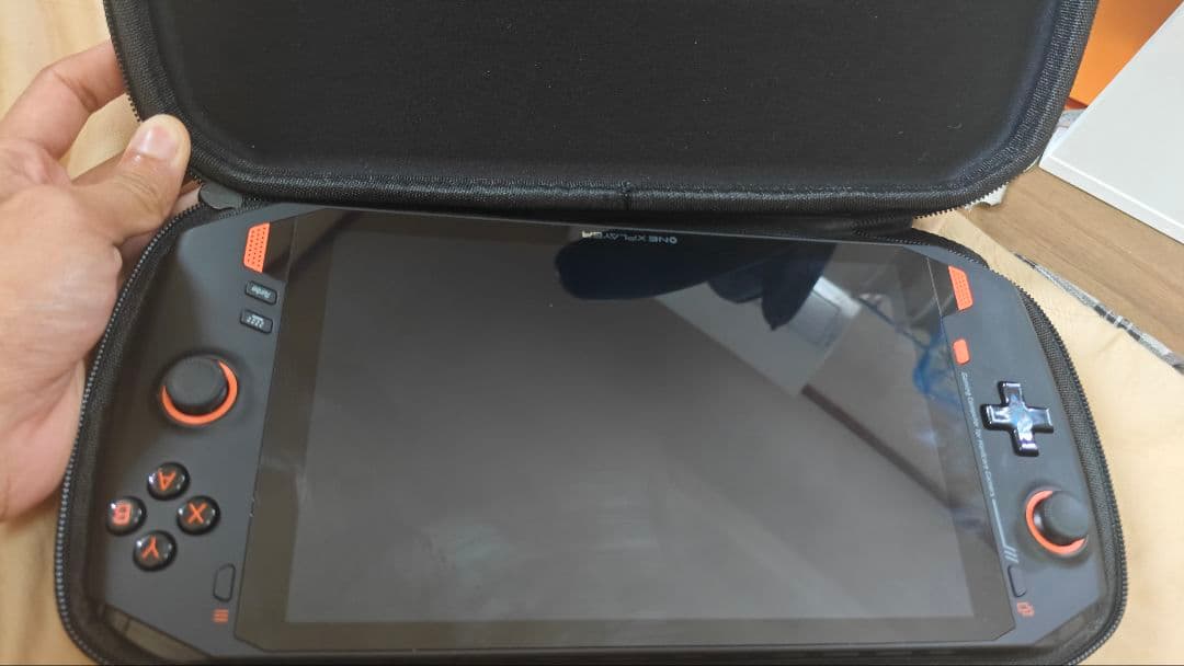 プレーヤー ONE XPLAYER Ryzen 7 4800u