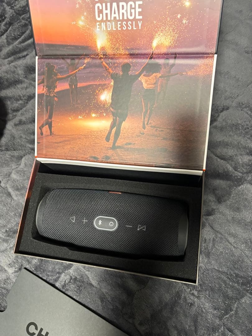 JBL Charge 4 ワイヤレススピーカー