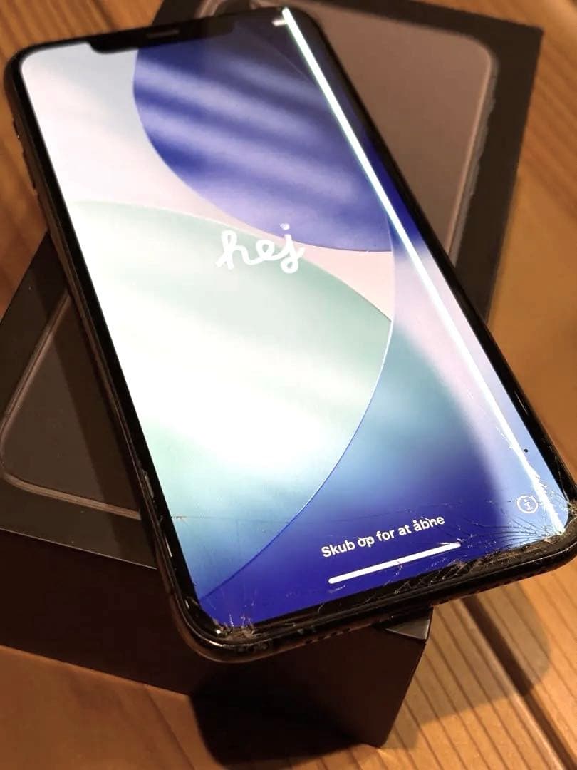 iPhone 11 Pro Max 256GB ジャンク 部品取り SIMフリー