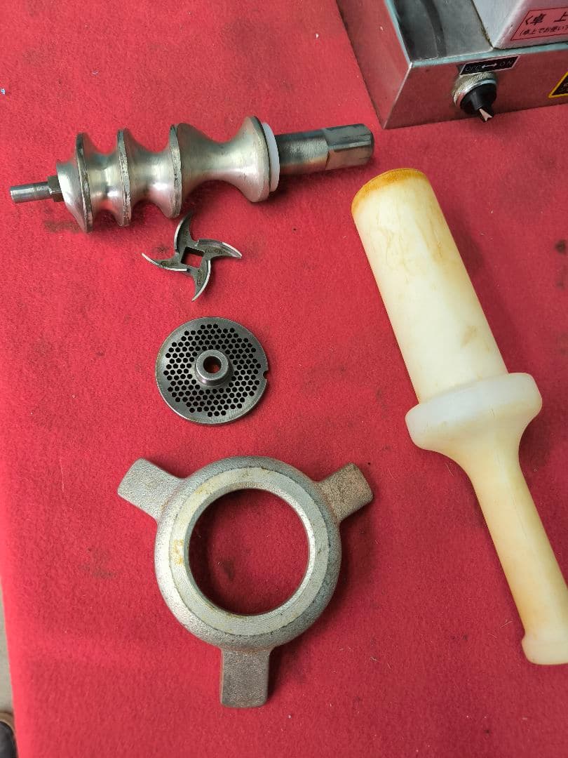 (アルファ・ローヤル)電動 ミートチョッパー卓上型 12RF-A