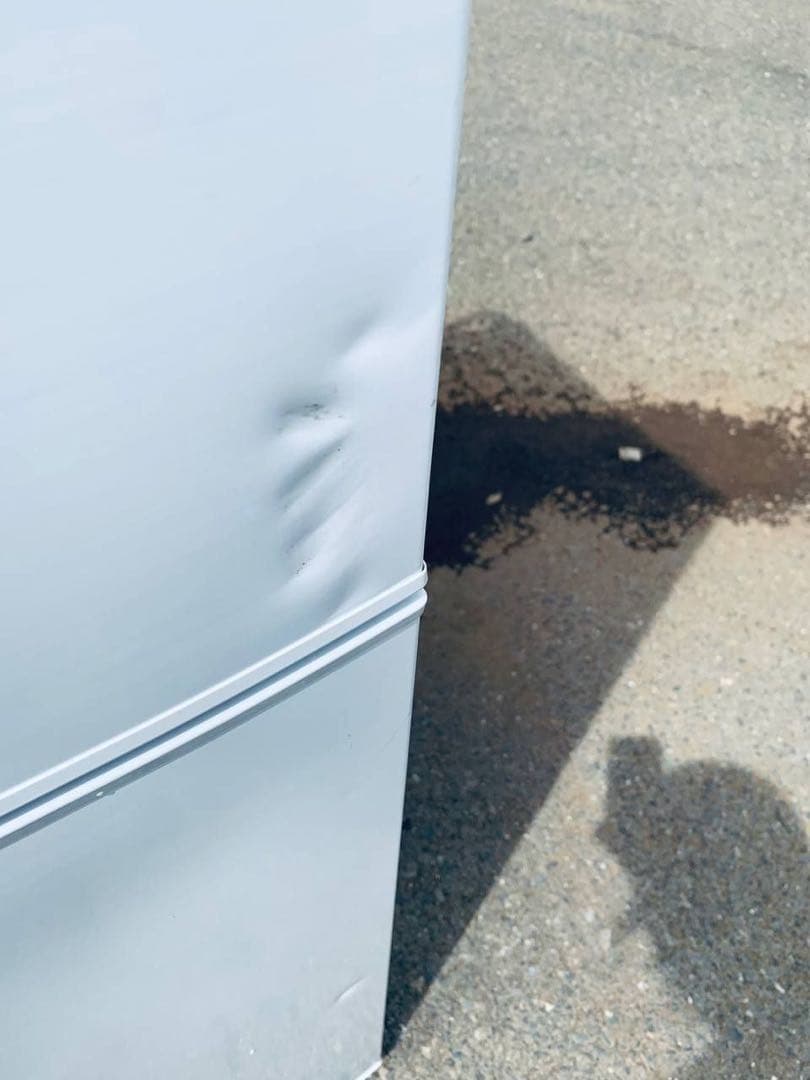 送料設置無料　SHARP ノンフロン冷凍冷蔵庫　SJ-PD28E-W