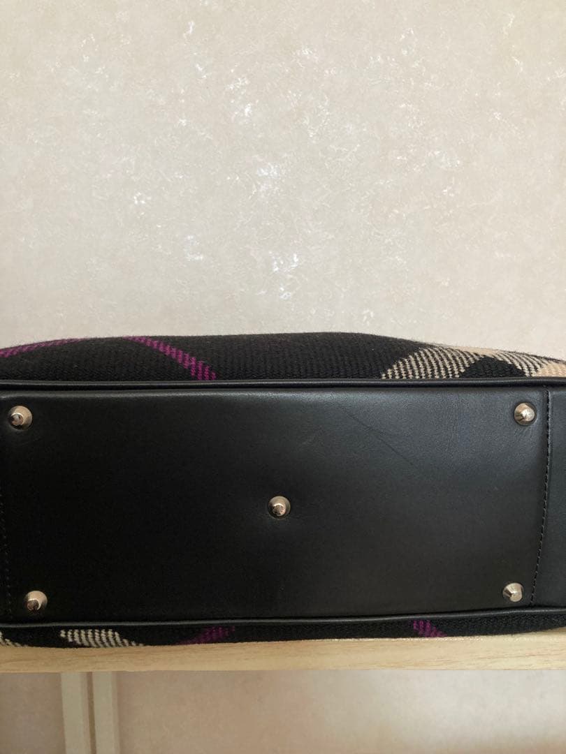 バーバリー BURBERRY レザー　ウール　ハンドバッグ　a4収納可