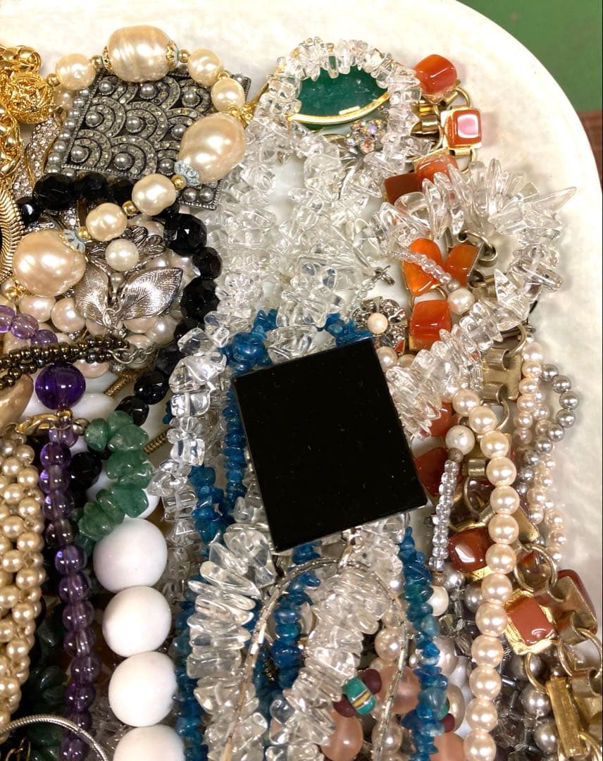 値下げ　アクセサリーまとめ売り【イミテーション】