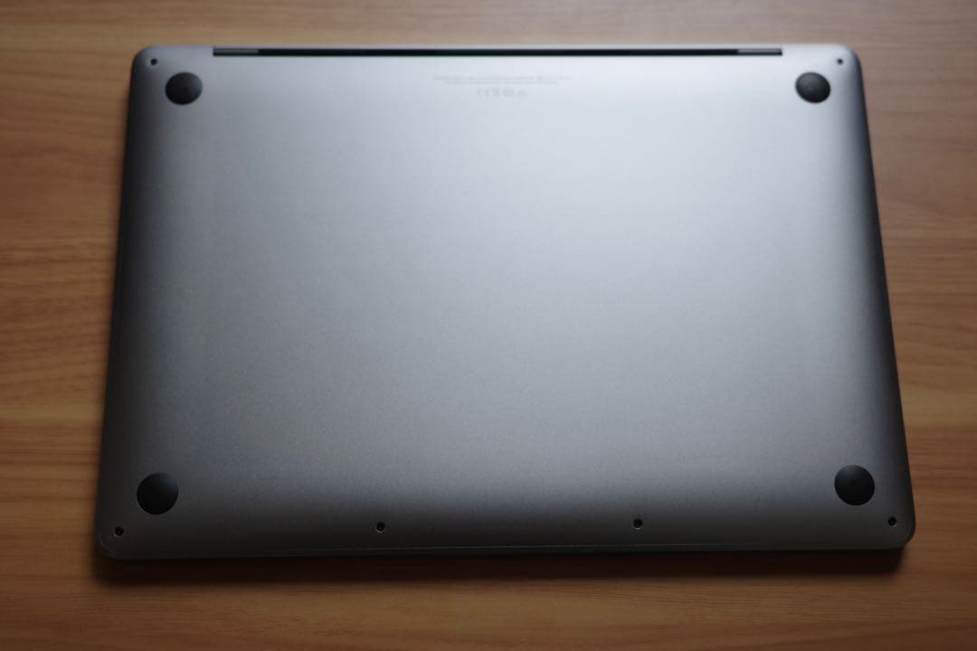 M1 Macbook Pro 13.3インチ メモリ 16GB SSD256GB