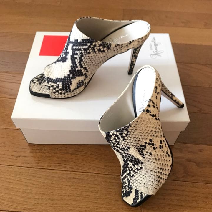 【新品】銀座かねまつ / パイソン ミュール