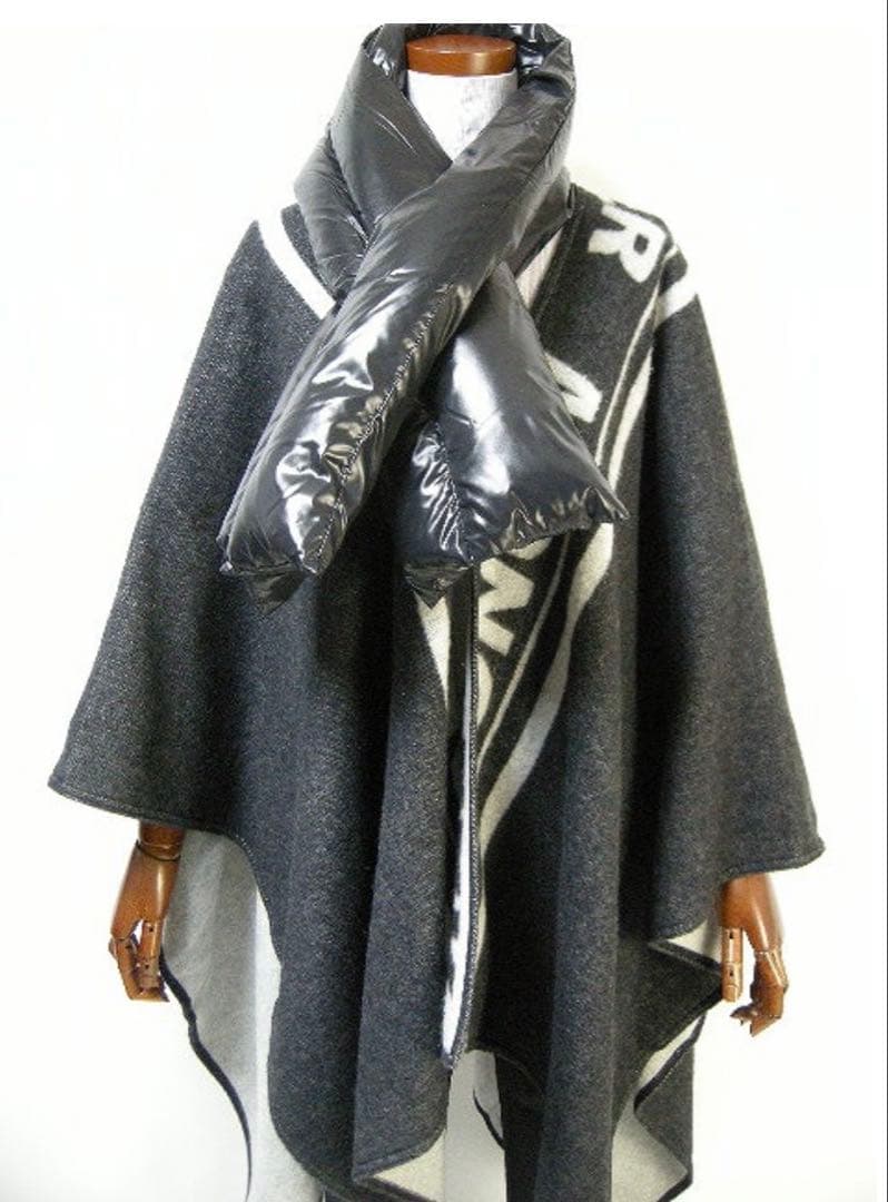 MONCLERモンクレールウールダウン付きポンチョ グレー/ブラック