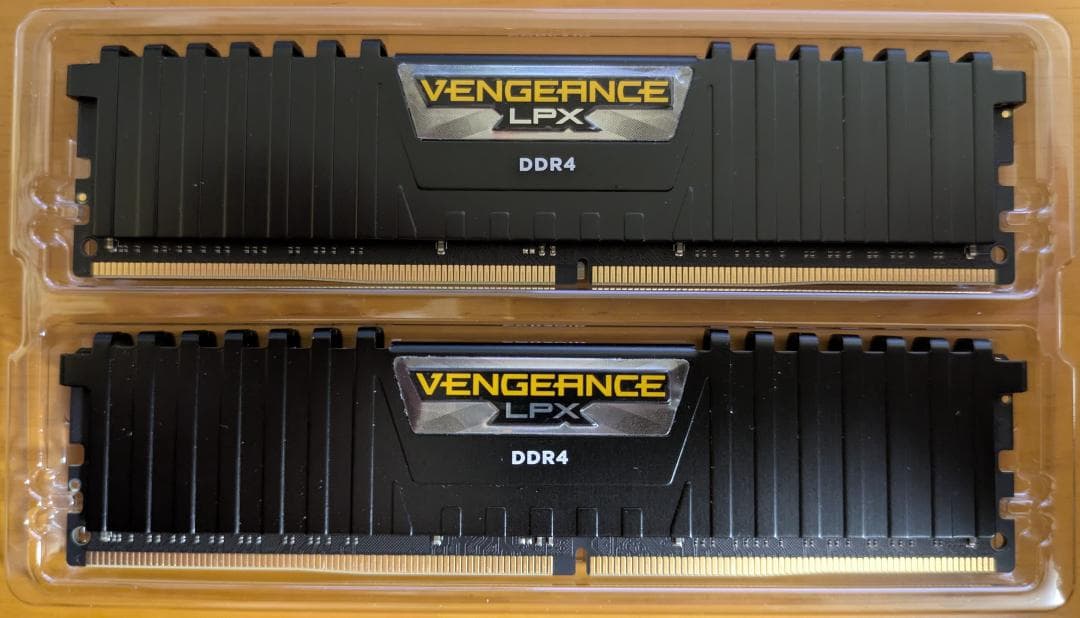 メモリー Corsair Vengeance LPX 32GB DDR4 3000MHz