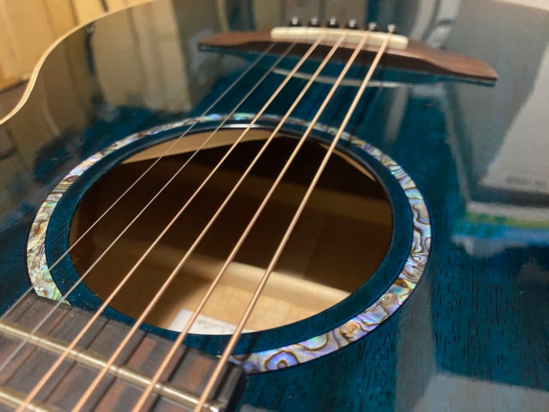 アコースティックギター　faith