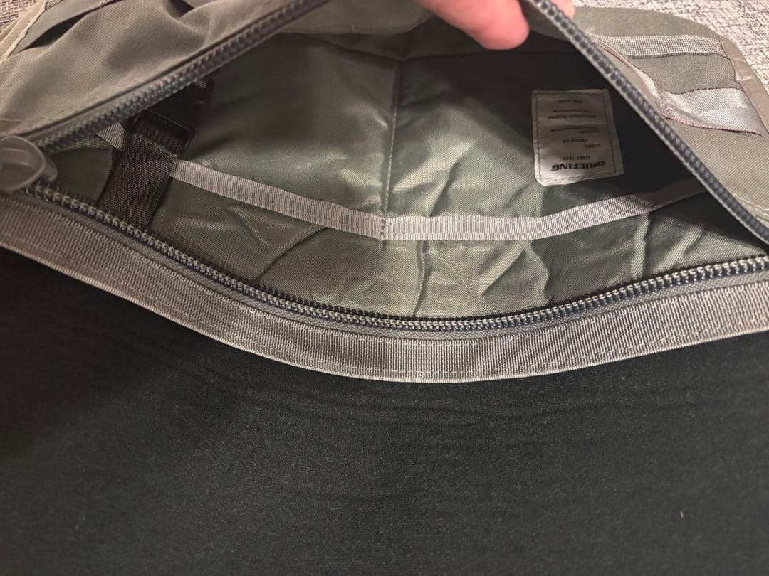 【人気商品】BRIEFING FREIGHTER 13 LAPTOP CASE