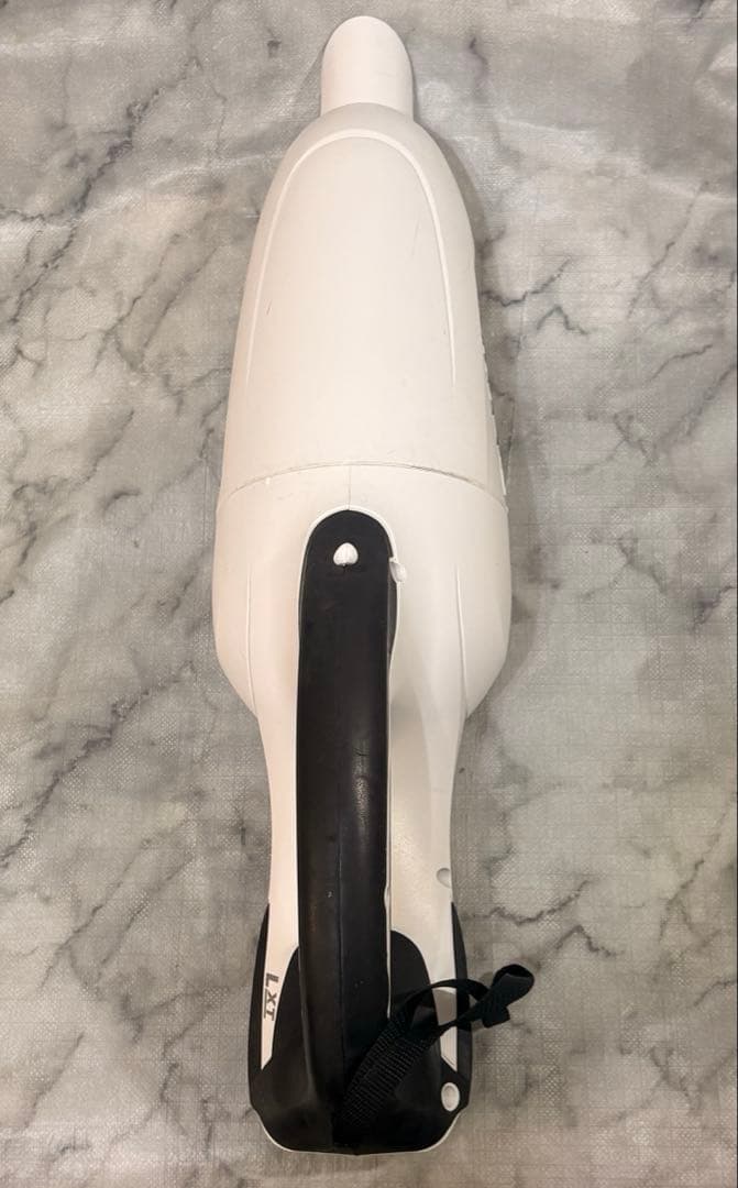 マキタ 充電式クリーナ CL108FD コードレス掃除機　バッテリー、充電器付き