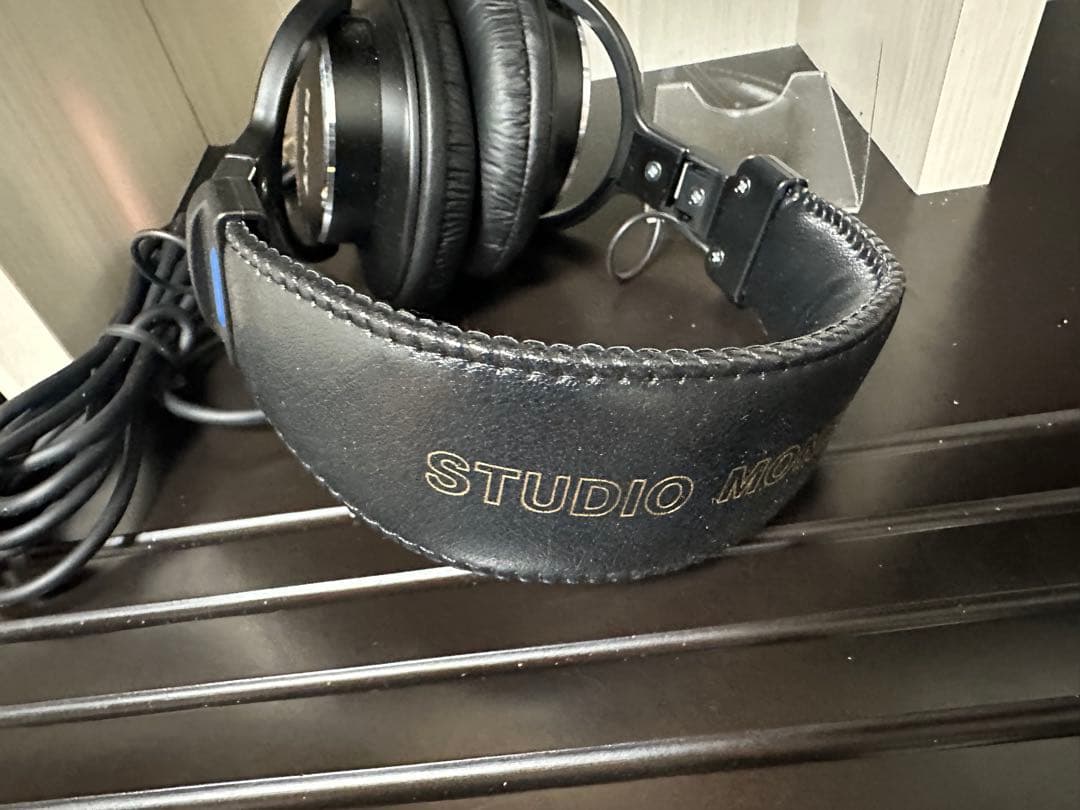 SONY 有線 密閉型スタジオモニターヘッドホン 黒 MDR-CD900ST