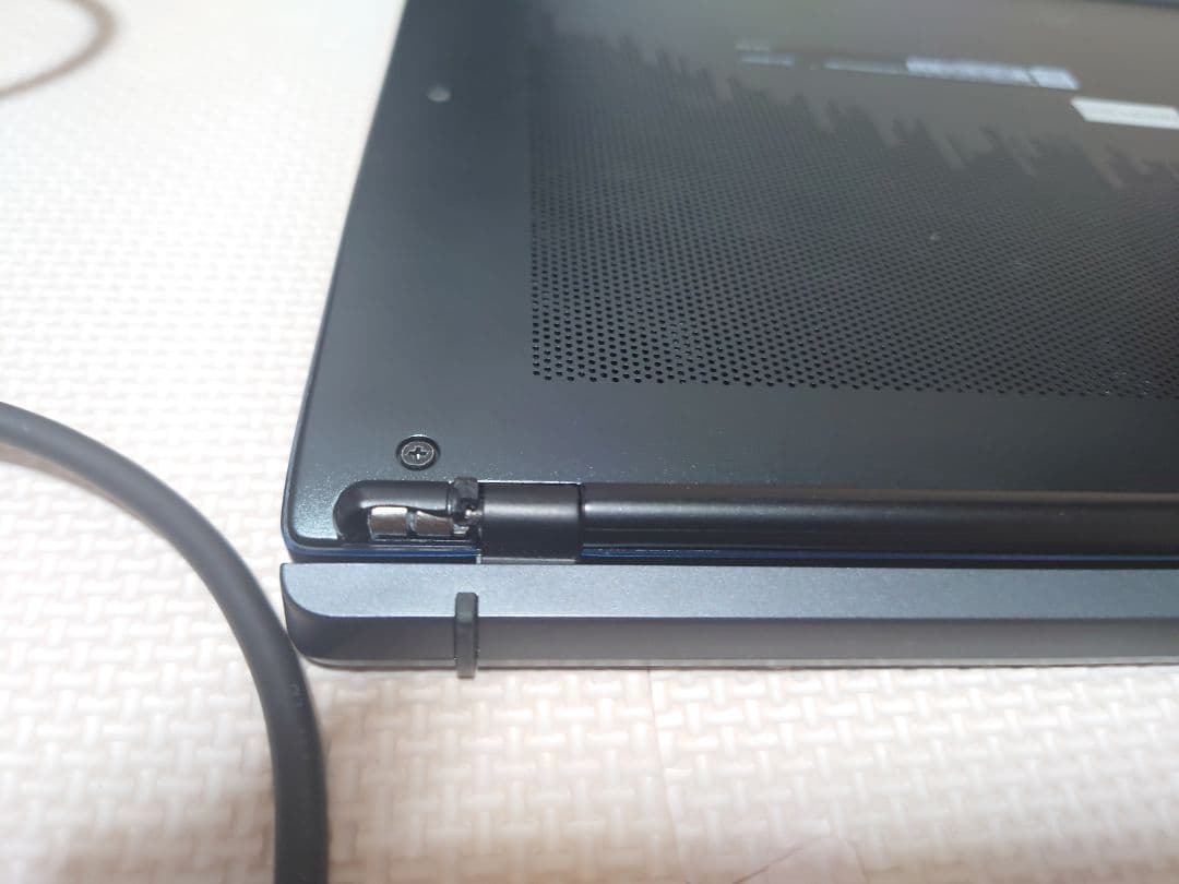 MSI Prestige 14型/i7-1195G7/GTX1650/1.3kg