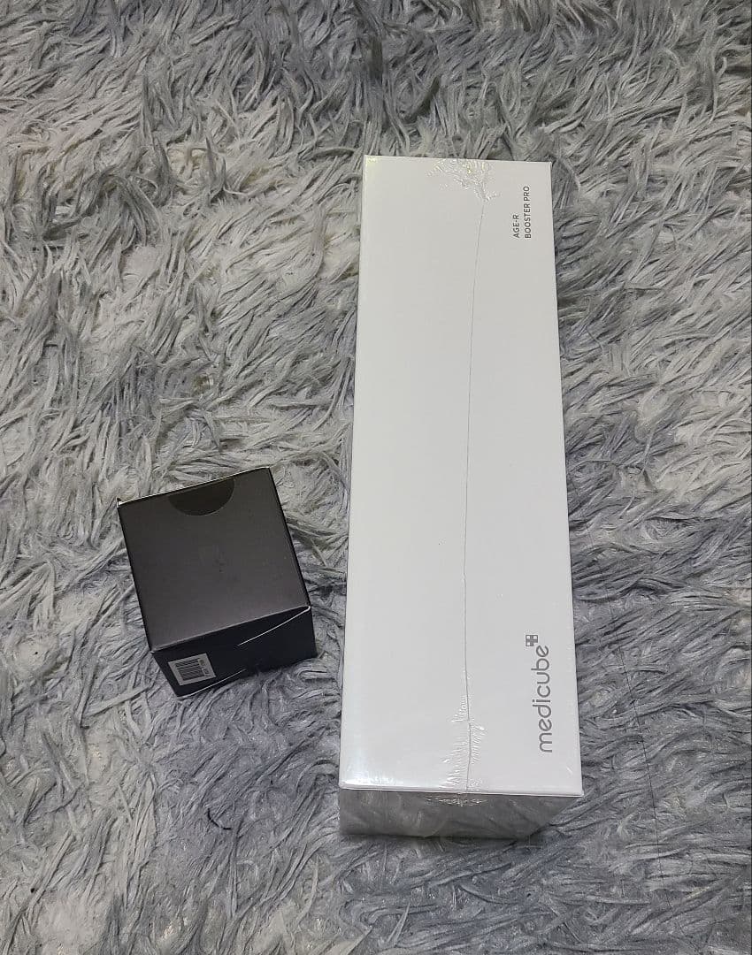 【新品未開封】メディキューブ AGE-Rブースタープロ ブラック＋キャップセット
