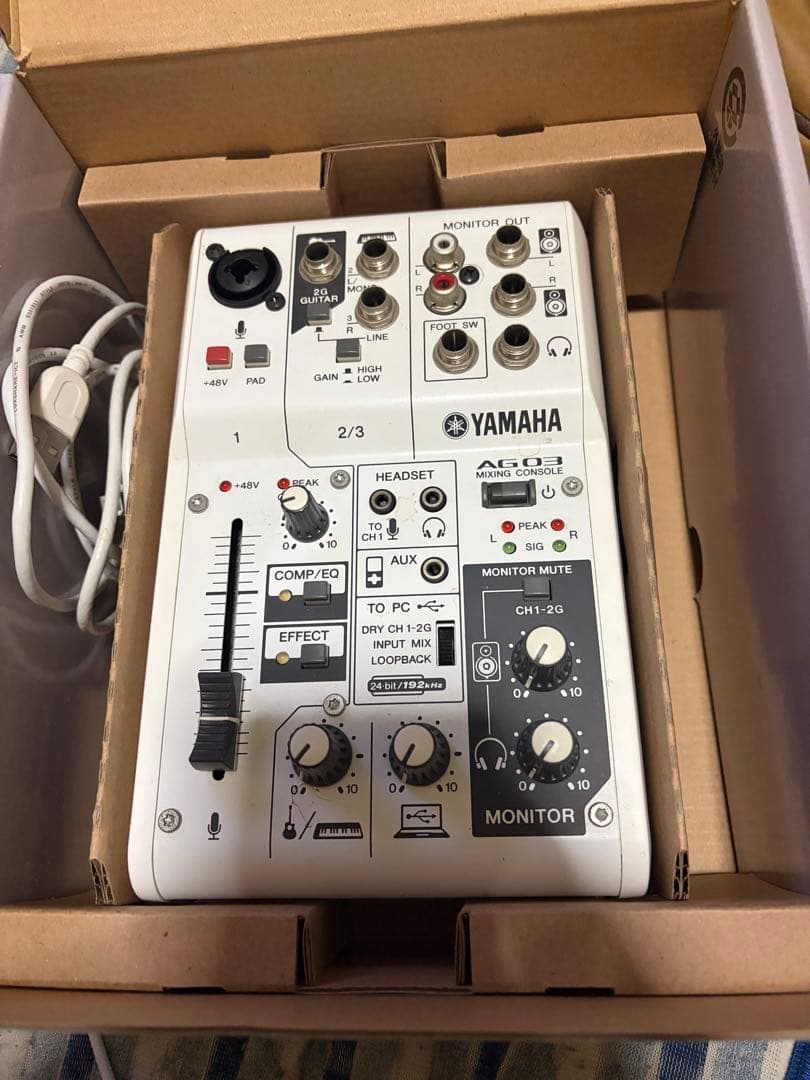 YAMAHA AG03 ミキシングコンソール