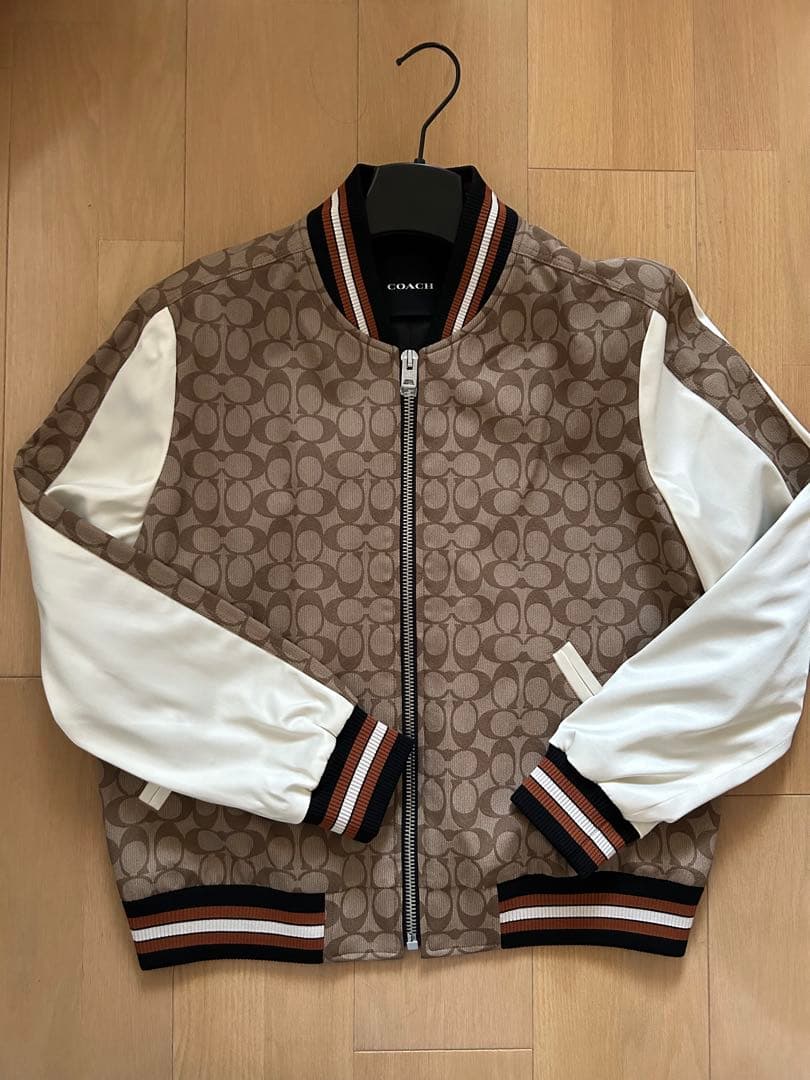 新品　未使用　COACH コーチ　シグネチャー スーベニア ジャケット