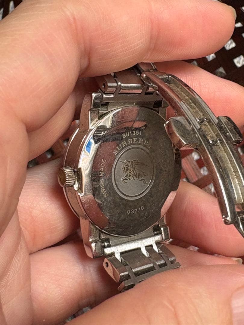 BURBERRY チェック　シルバー 時計