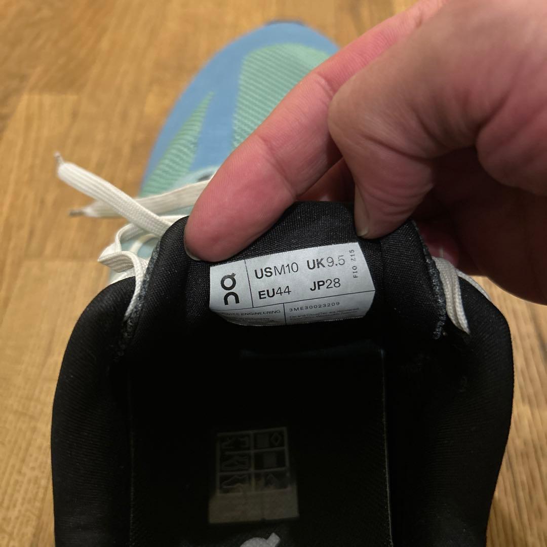 スパイク・シューズ On Cloudsurfer Next 28cm