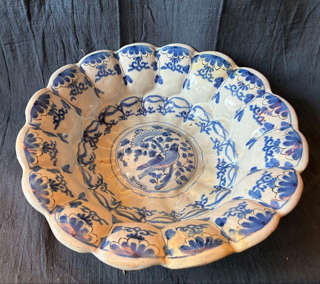 染付け花鳥文輪花大鉢　デルフト陶器　17世紀　オランダ　江戸時代初期