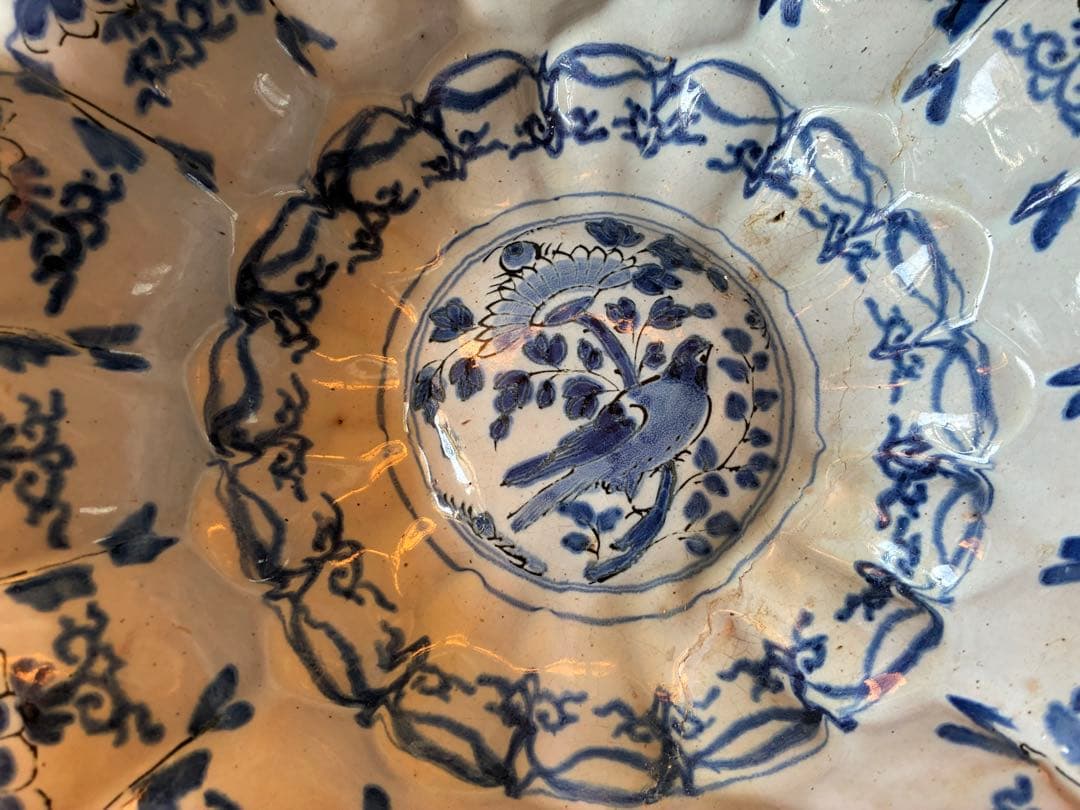 染付け花鳥文輪花大鉢　デルフト陶器　17世紀　オランダ　江戸時代初期