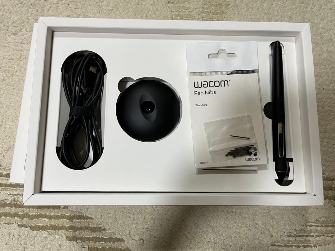 Wacom Intuos Pro Small 本体