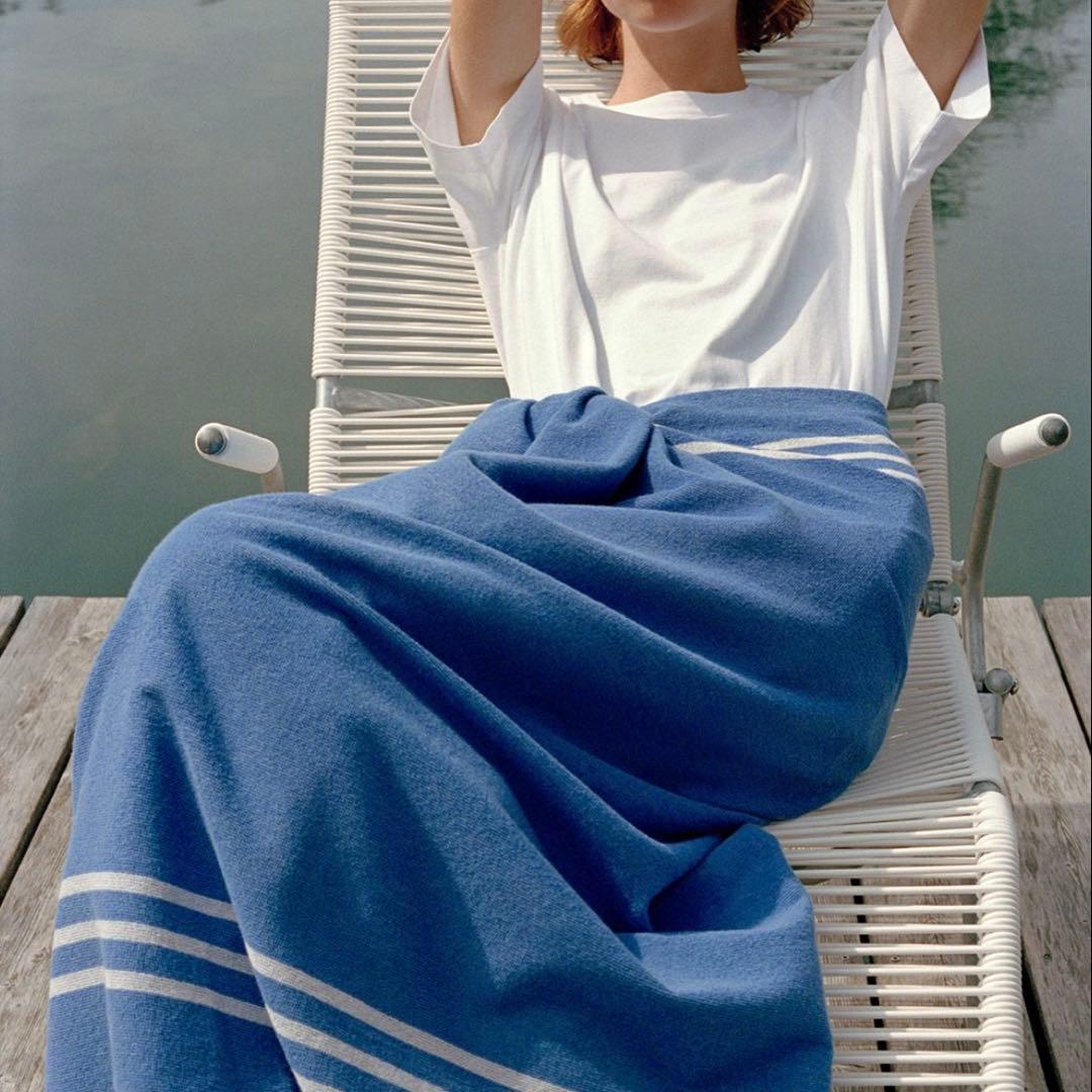 TEKLA テクラ　ビーチタオル　バスタオル　タオルケット　ブランケット　黒　白