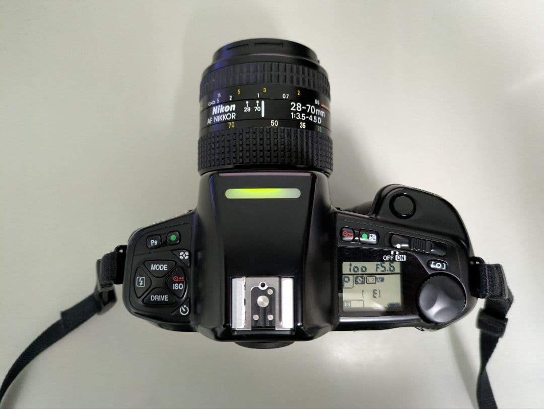 Nikon F90X　MB-10 AF28-70mm 付