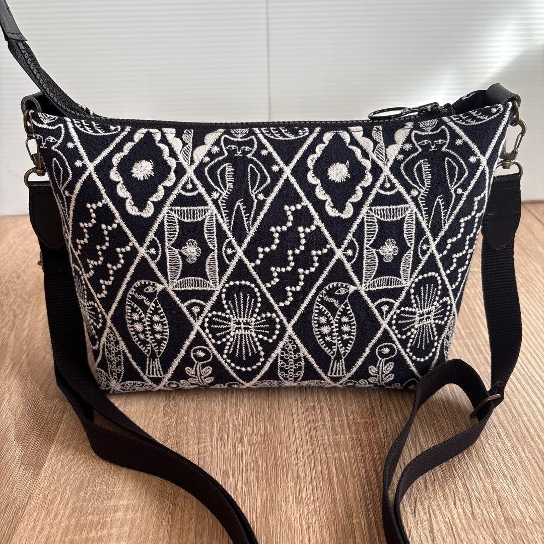 ハンドメイド　ふっくらショルダーバッグ　ミナペルホネン　シンフォニー