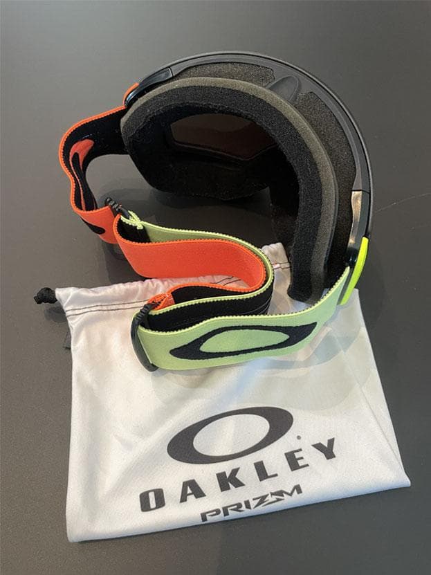 スキー 女性用　ゴーグル、グローブのセット