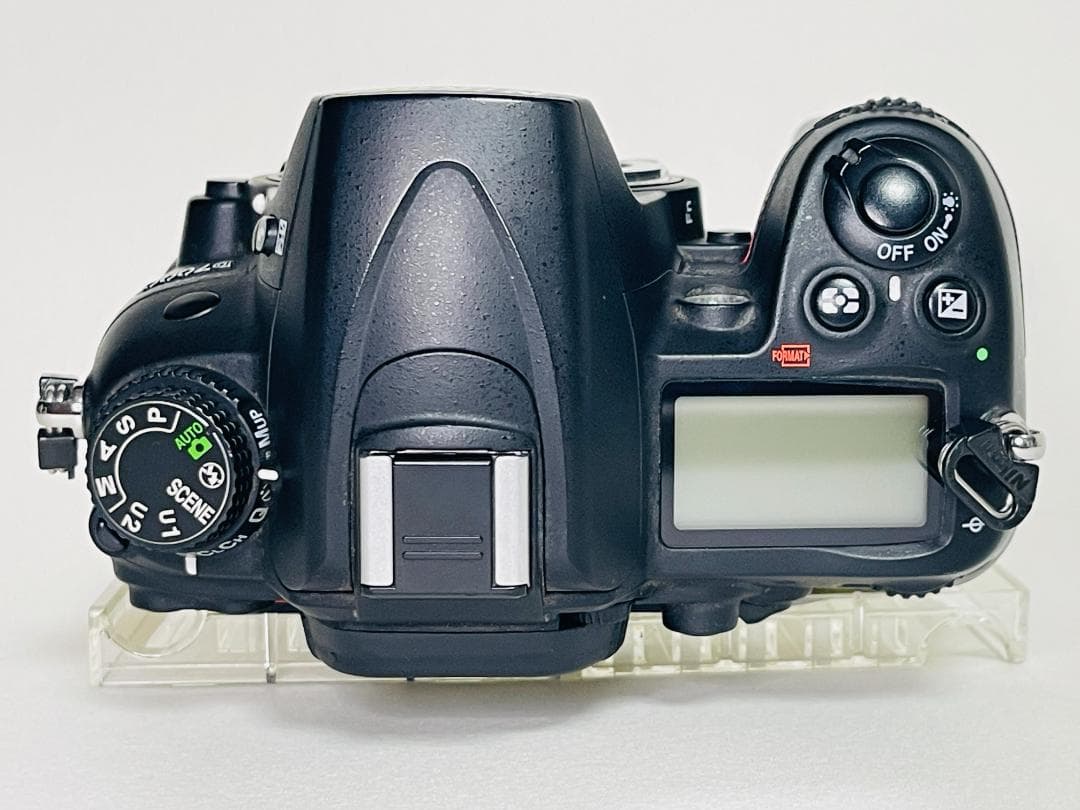 Nikon D7000 ニコン ボディ デジタル一眼レフ 名機 動作確認済み