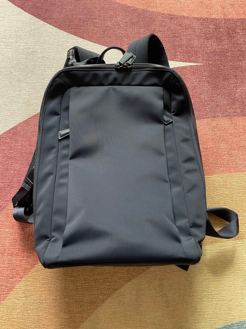 ANA FINDS Athlete バッグパック