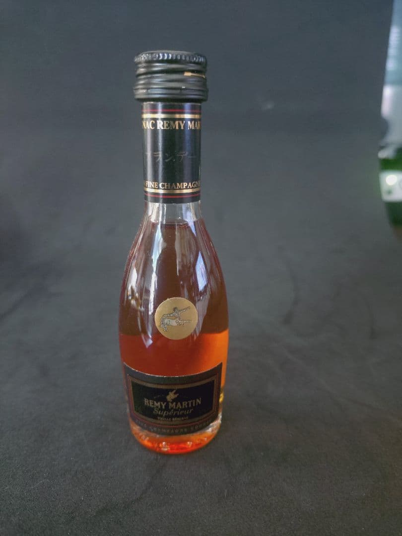 ミニボトル洋酒4種7本と山崎12年180ml 1本