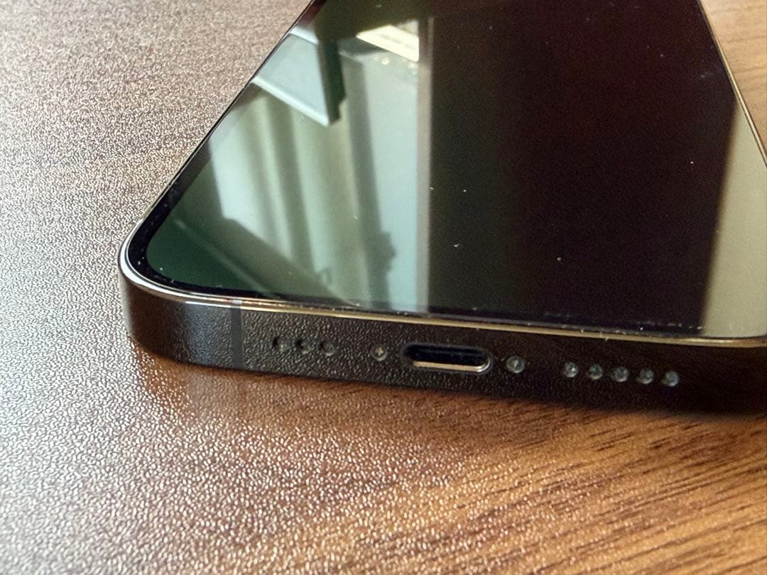 iPhone14 pro &PITKAケース&airpods(第3世代)