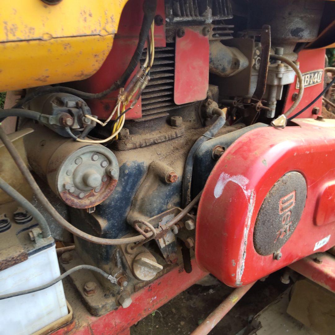 日の本トラクター MB-140 赤/黄