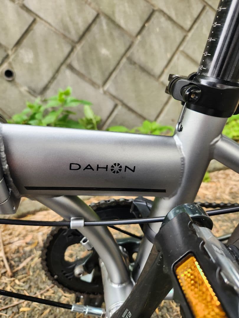 DAHON スピードファルコ　カスタム　マットシルバー