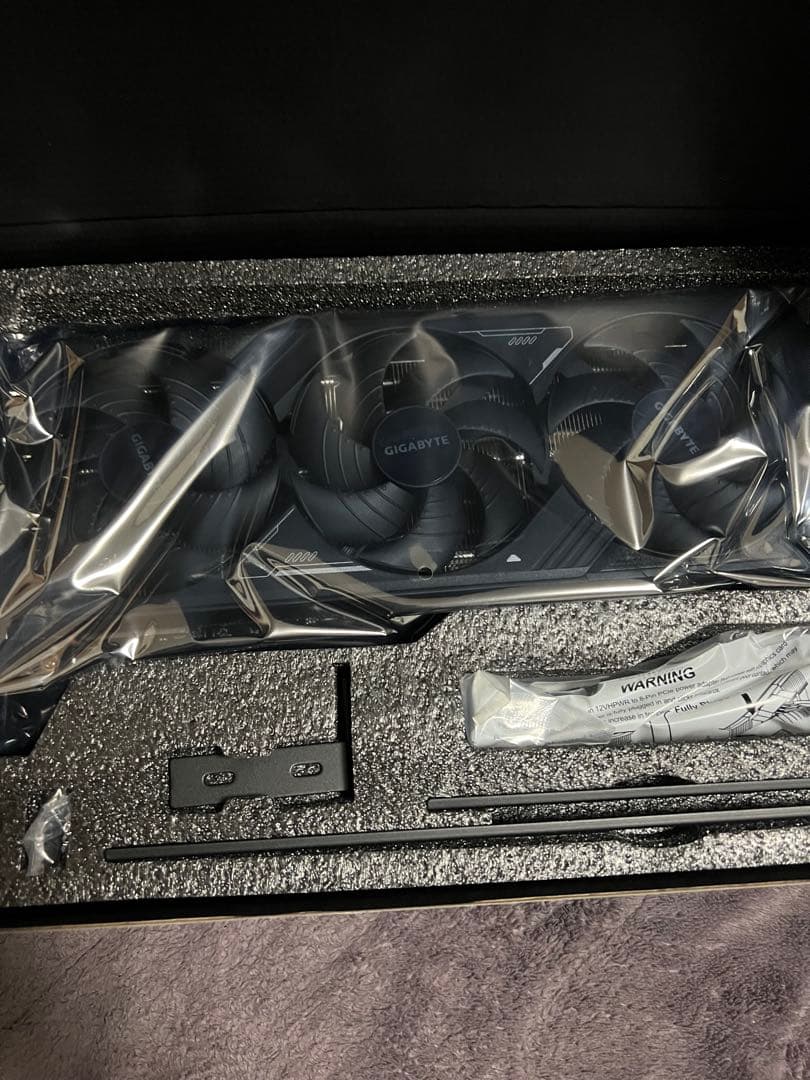 グラフィックボード・グラボ・ビデオカード GIGABYTE GEFORCE RTX 5070 Ti