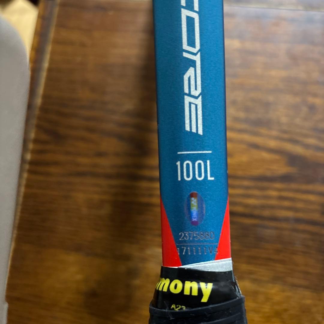 年末セール！YONEX VコアⅠ00L280g 硬式テニスラケット、グリップ1