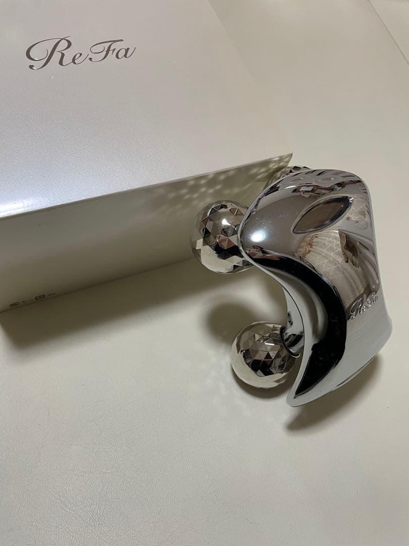 ReFa リファ 美顔ローラー 正規品 ケース・保証書・説明書付き※保証期限切れ