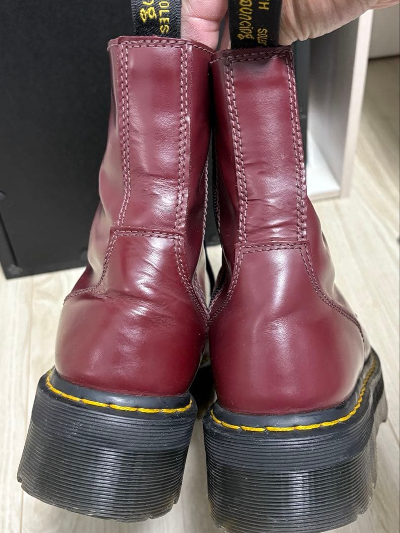 氷室京介ドクターマーチンクレイジーボム8ホールUK9