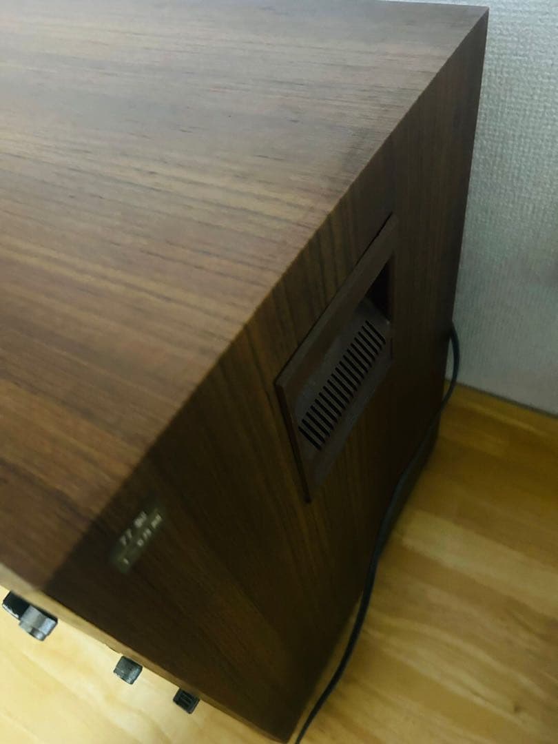 日立カラーテレビ　C16-577【⑦054m】