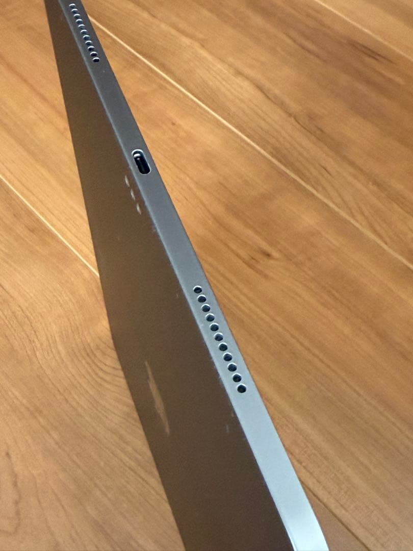 iPad Pro 12.9インチ (第5世代) 256GB スペースグレー