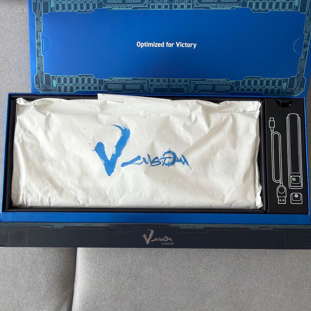 VK720AL ロープロファイルゲーミングキーボード ラピトリ ホワイト