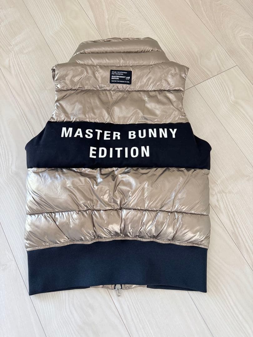 マスターバニーエディション　中綿ベスト　ダウン0