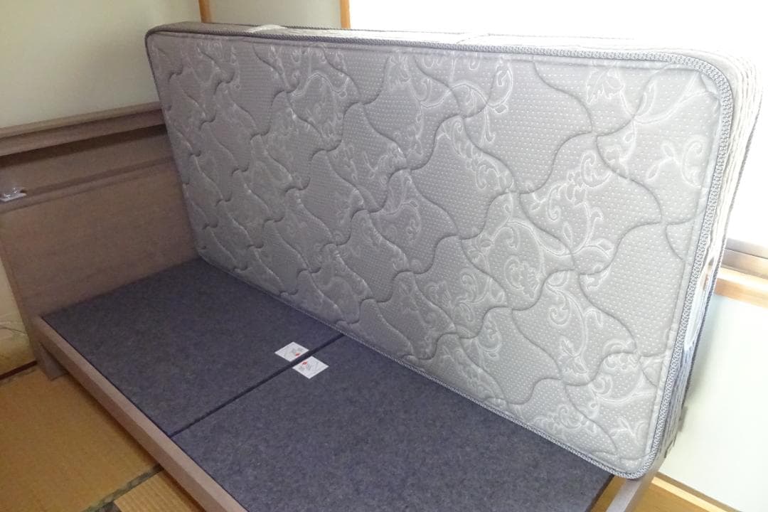 【極美品】シモンズ Beautyrest Amazon限定 シングルスマット