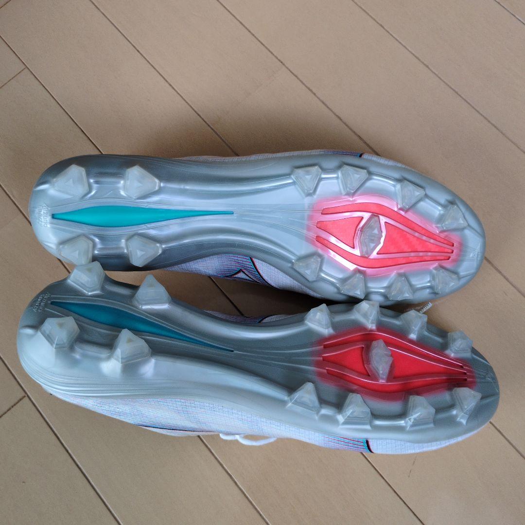 MIZUNO ALPHA サッカーシューズ ホワイト