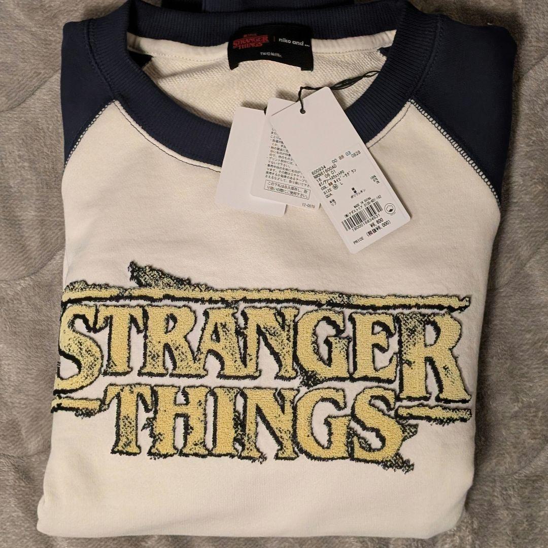 STRANGER THINGS × niko and... スウェット Mサイズ