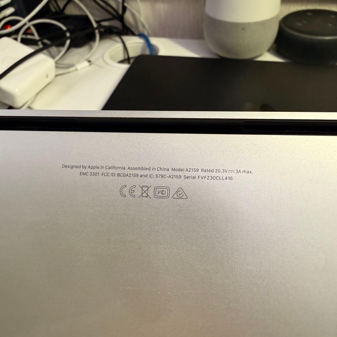 美品　MacBookPro 2019 13インチ　メモリ16GB