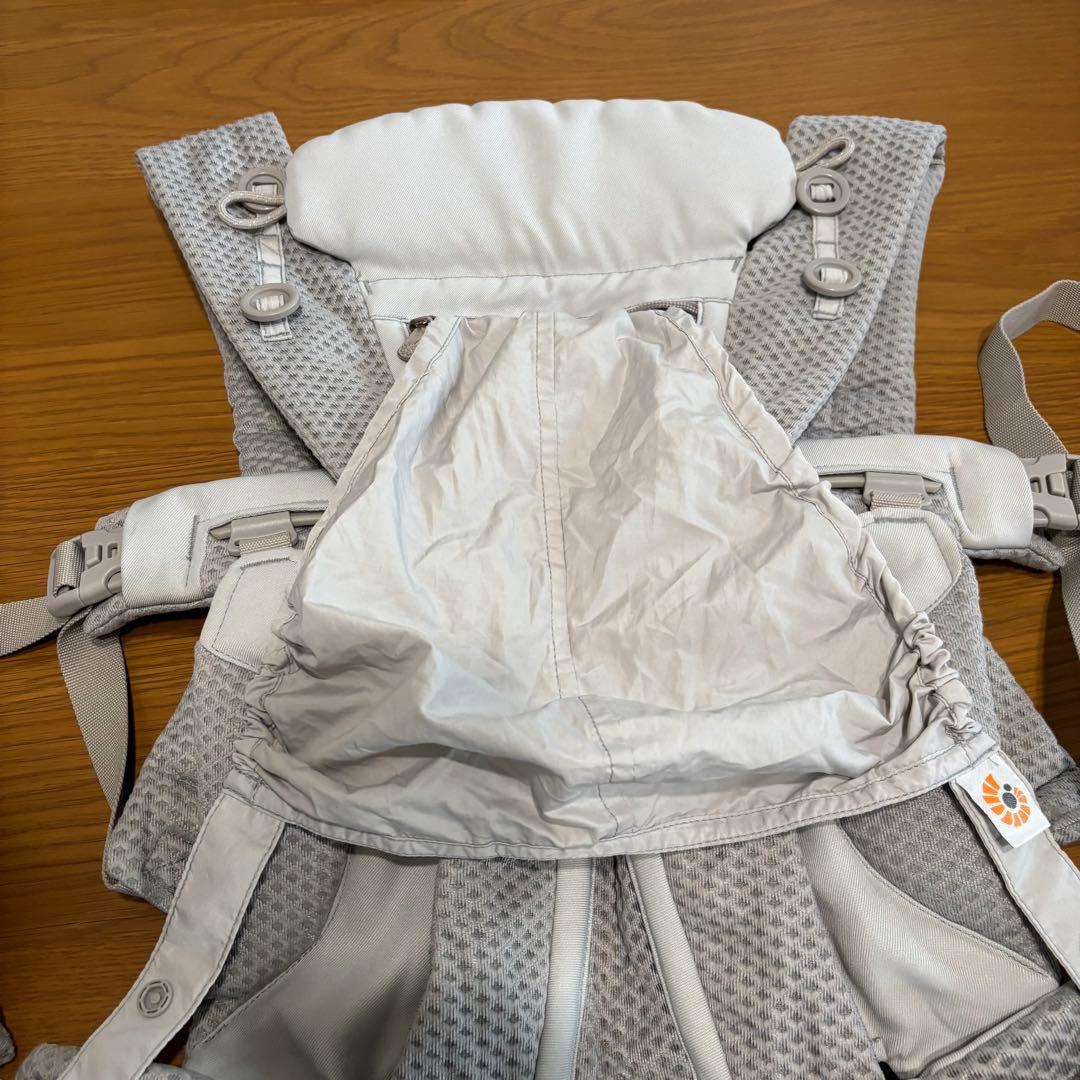 エルゴベビー　オムニブリーズ　日本正規品