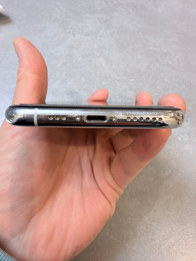 【動作確認済み】iPhone11 Pro256GBバッテリー交換済 利用制限なし