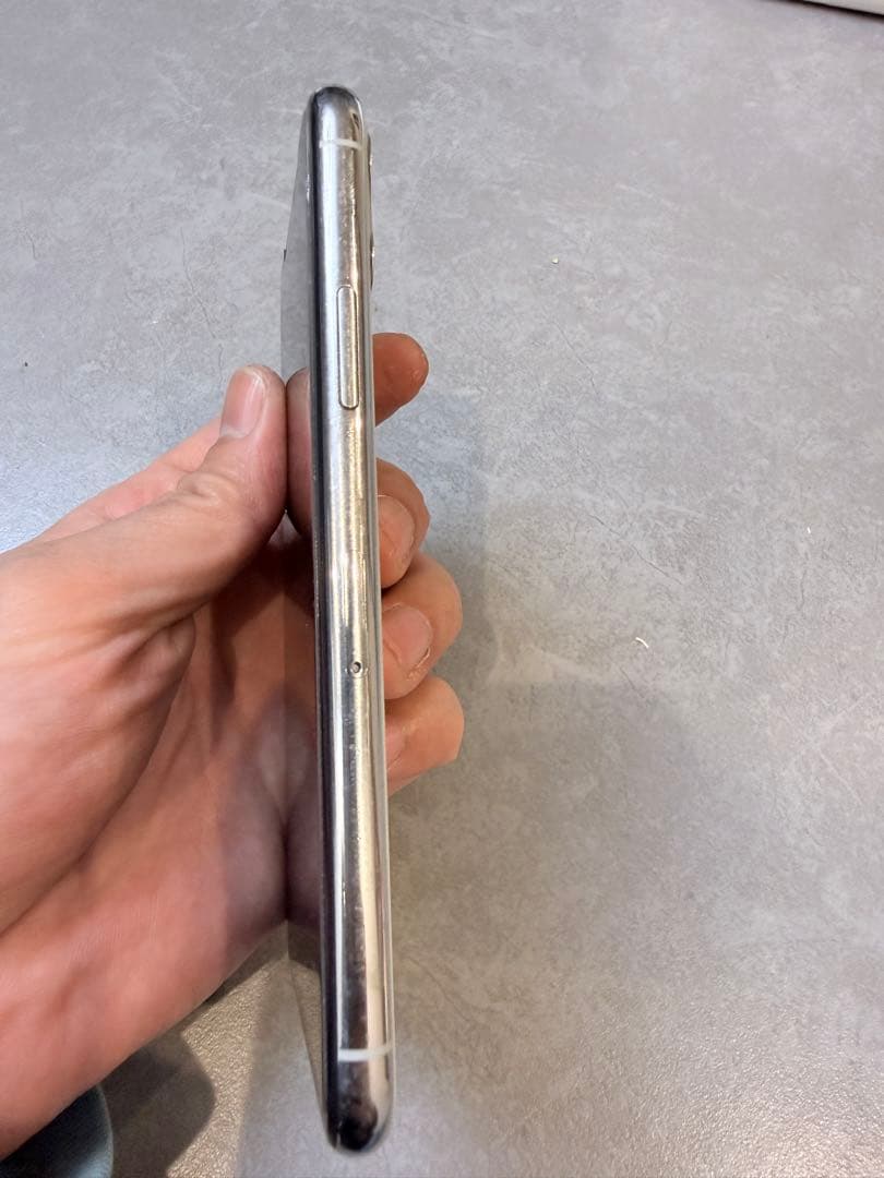 【動作確認済み】iPhone11 Pro256GBバッテリー交換済 利用制限なし