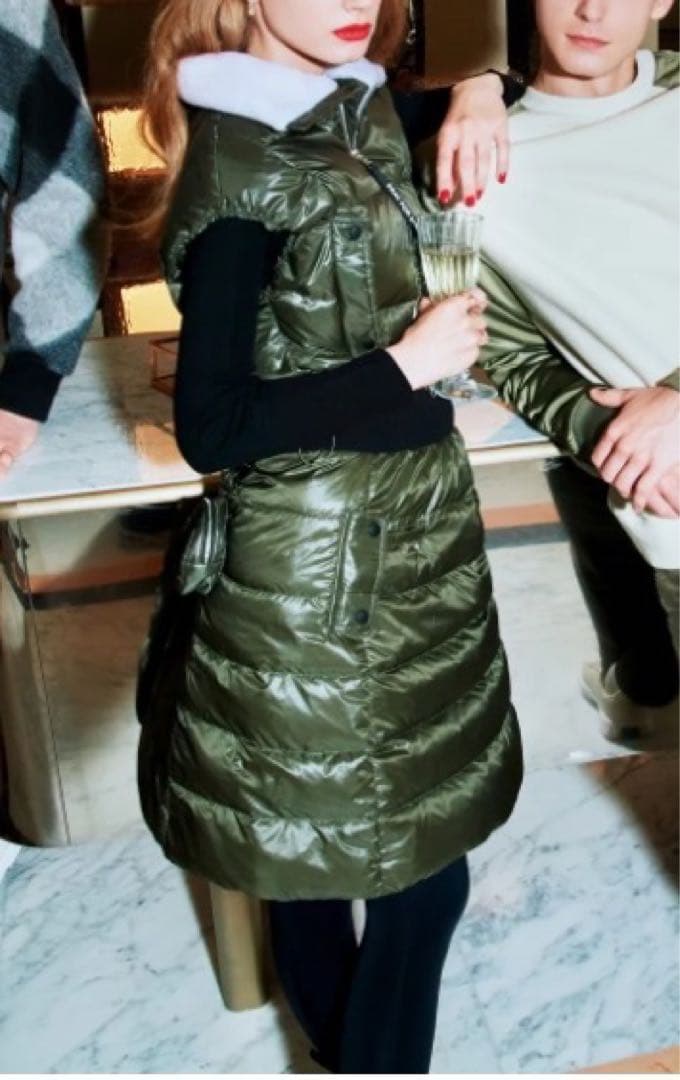 G/FORE韓国ジーフォアレディースショートダウンベストsizeMカーキー